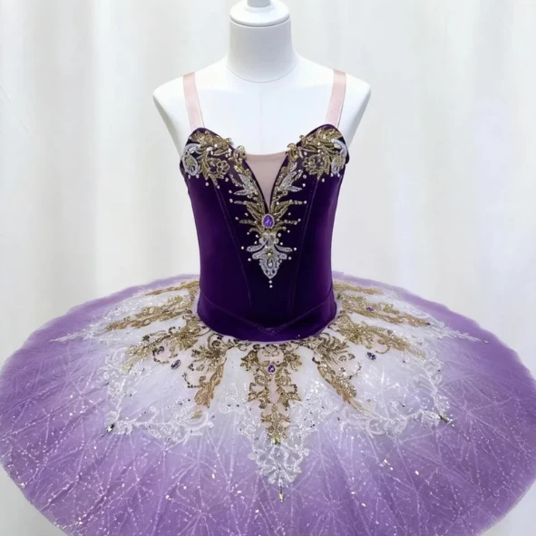 Tutu de plateau de ballet floral rose fait &agrave; la main