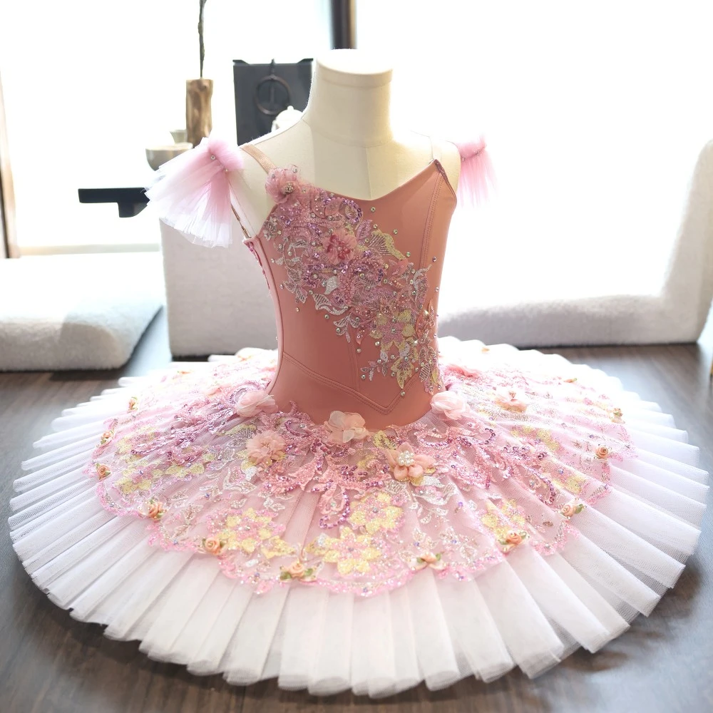 Tutu de plateau de ballet floral rose fait &agrave; la main
