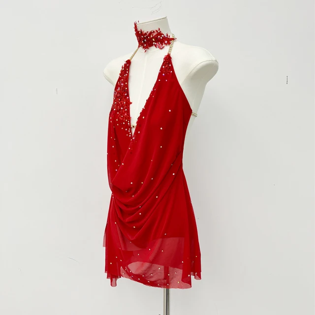 Robe de danse lyrique licou rouge | G0105