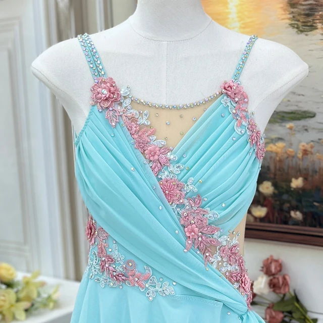 Robe de danse lyrique florale bleu ciel | R0978