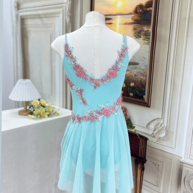 Robe de danse lyrique florale bleu ciel | R0978