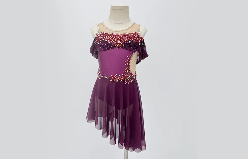 Costume de danse lyrique en maille strass &agrave; &eacute;paules d&eacute;nud&eacute;es prune | G028