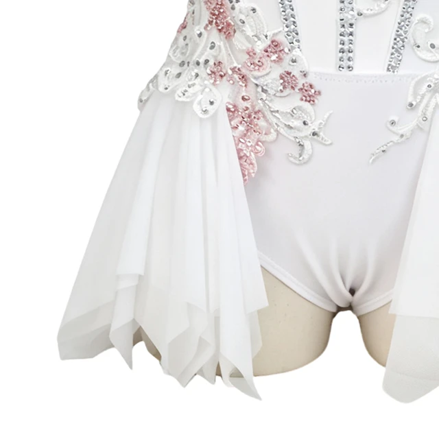 Robe de danse lyrique blanche avec strass en dentelle rose | G030