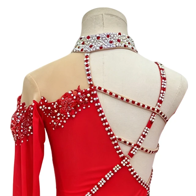 Costume de danse lyrique asym&eacute;trique en strass rouge | BLC1381