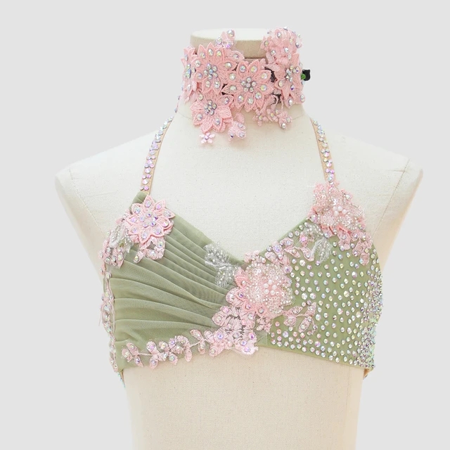 Costume de danse lyrique 2 pi&egrave;ces avec strass vert sauge | G003